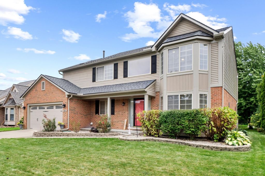 7467 Charrington Drive, Canton