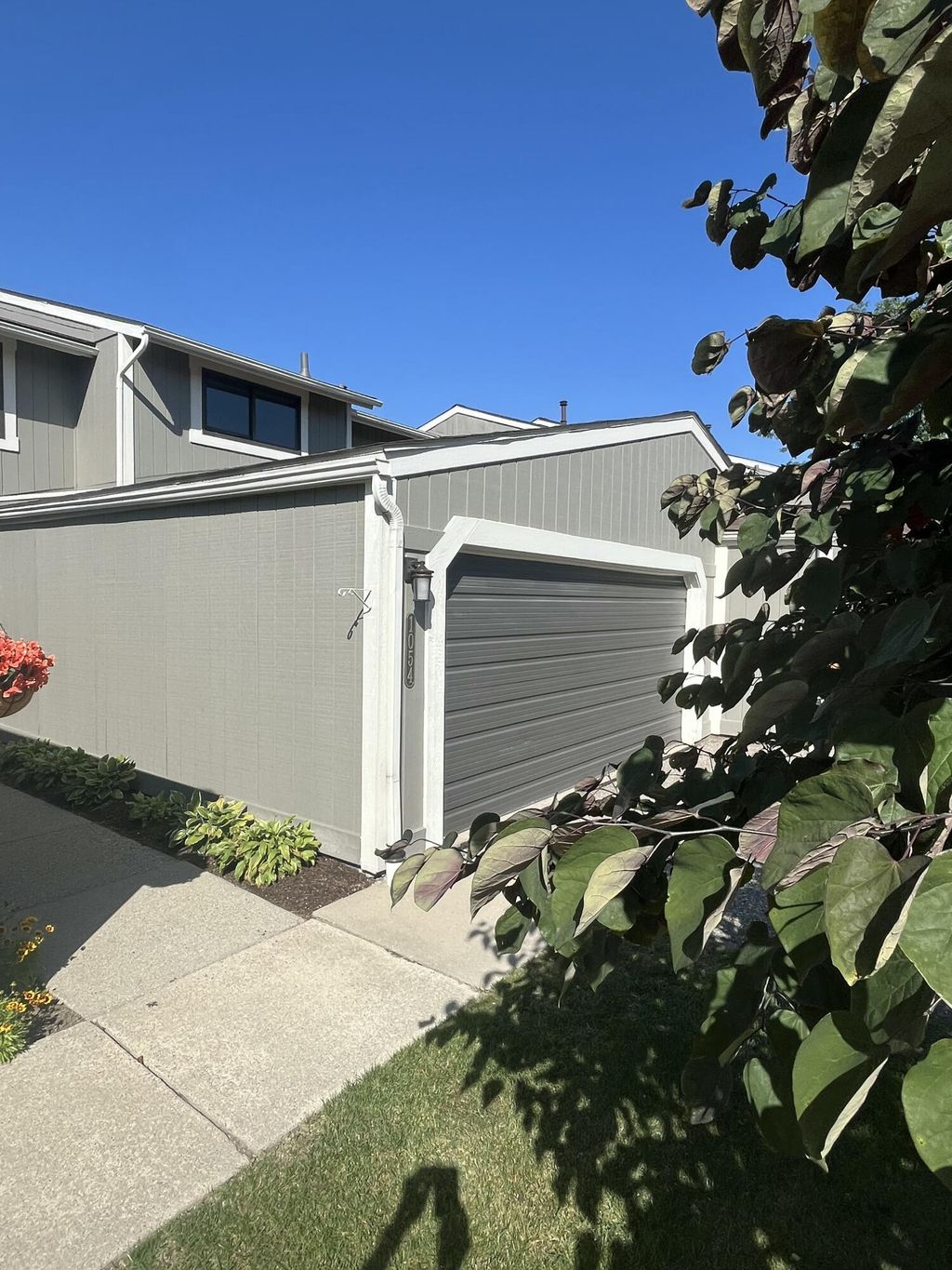 1054 Bristol Court, Northville