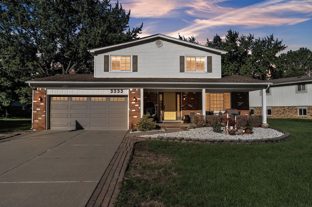5555 Patterson Drive, Troy