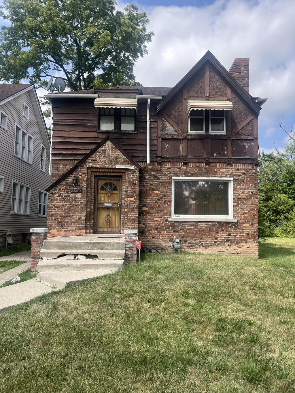 9165 Steel Street, Detroit