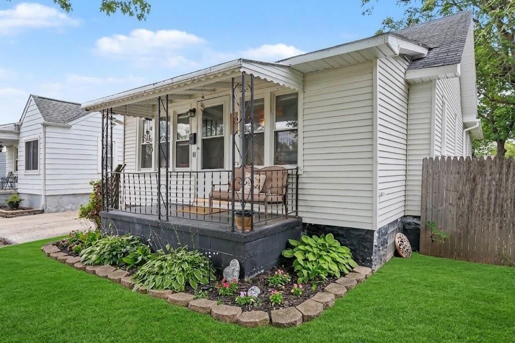 1764 Euclid Street, Lincoln Park