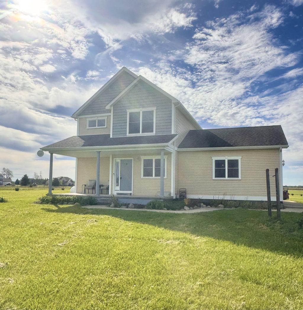 17223 Country Lane, Manchester