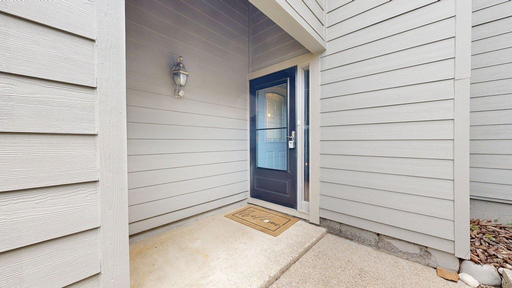 718 Peninsula Court, Ann Arbor