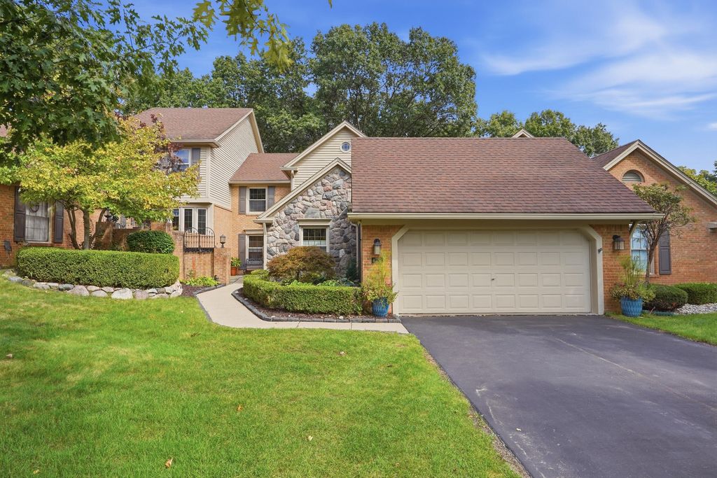 4539 Golf View Drive, Brighton