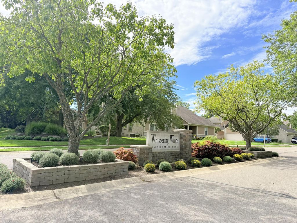 9376 Westwind Drive, Livonia city