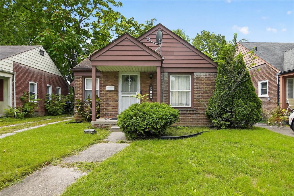 12885 Riverview Street, Detroit