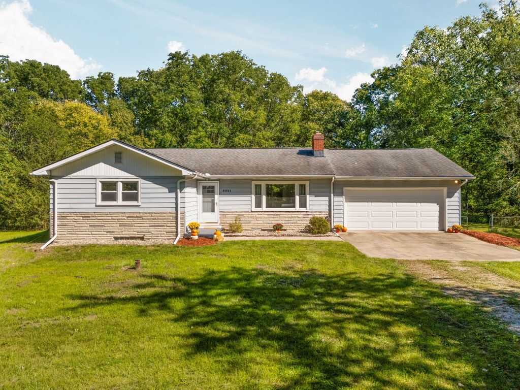 5521 Tuttle Hill Road, Ypsilanti