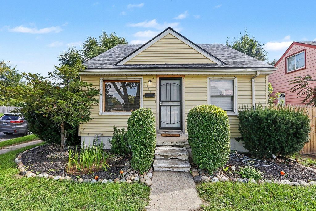 6544 Southfield Freeway, Detroit