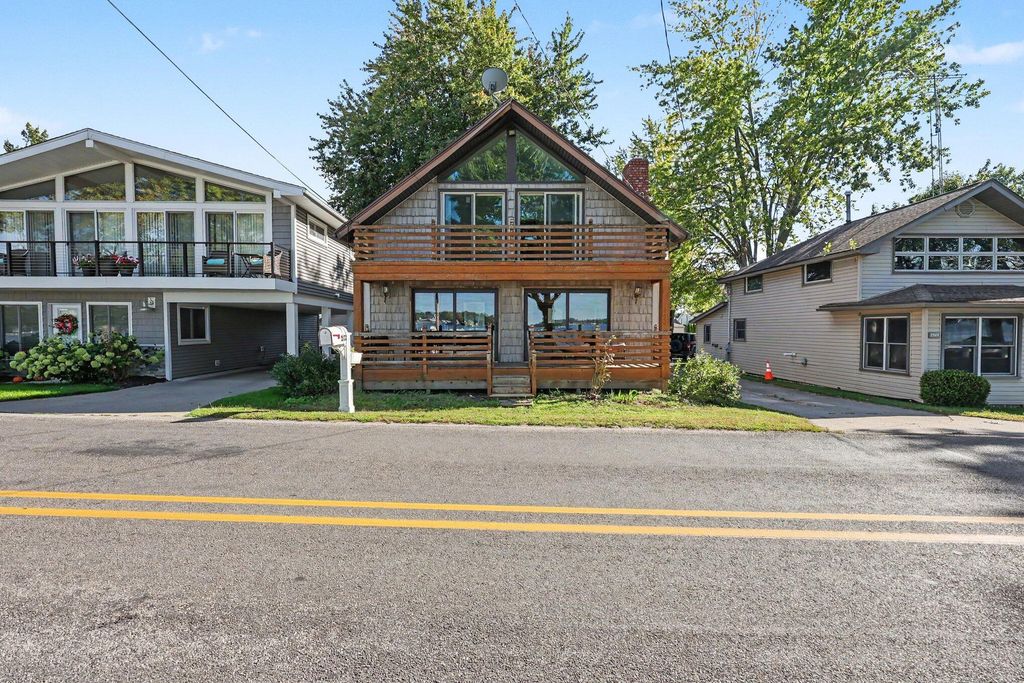 2973 Round Lake Highway, Manitou Beach