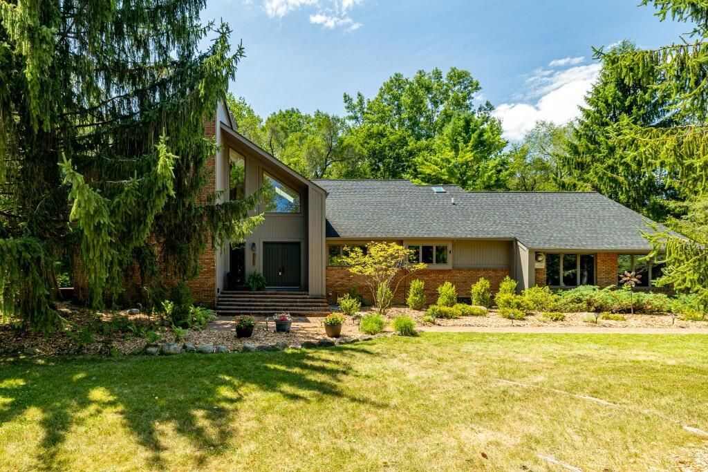3447 River Pines Drive, Ann Arbor