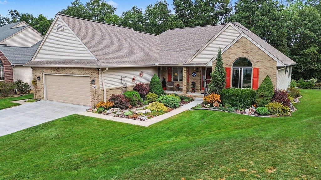 6900 Wellington Drive, Dexter
