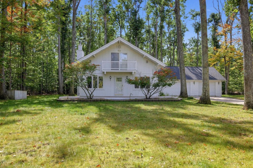 635 Michaywe Drive, Gaylord