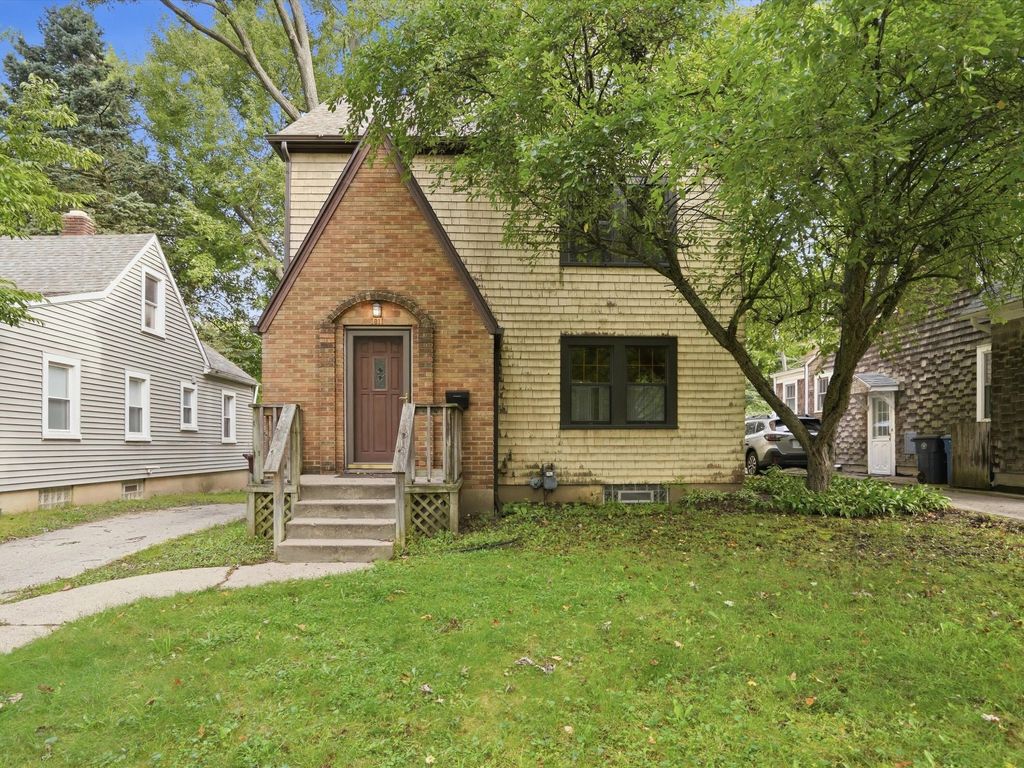 1611 South Boulevard, Ann Arbor