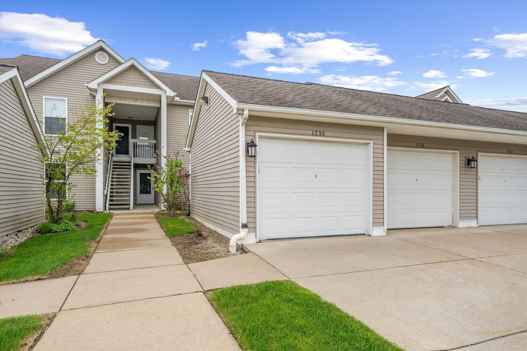 1755 Weatherstone Drive, Ann Arbor