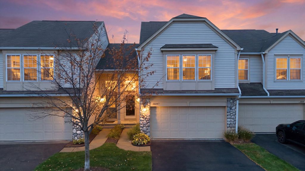 26649 Kirkway Drive, Woodhaven