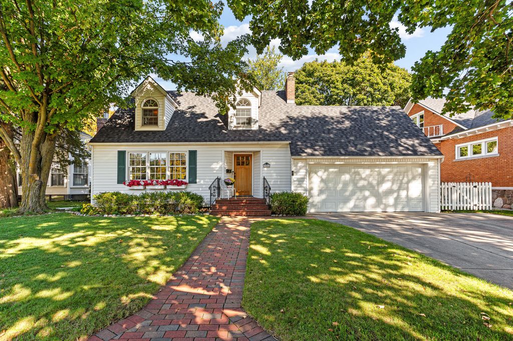 306 W Main Street, Northville