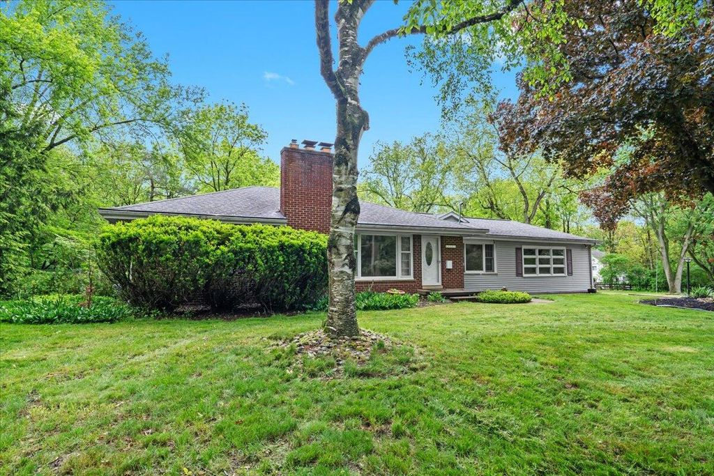 46351 W Main Street, Northville