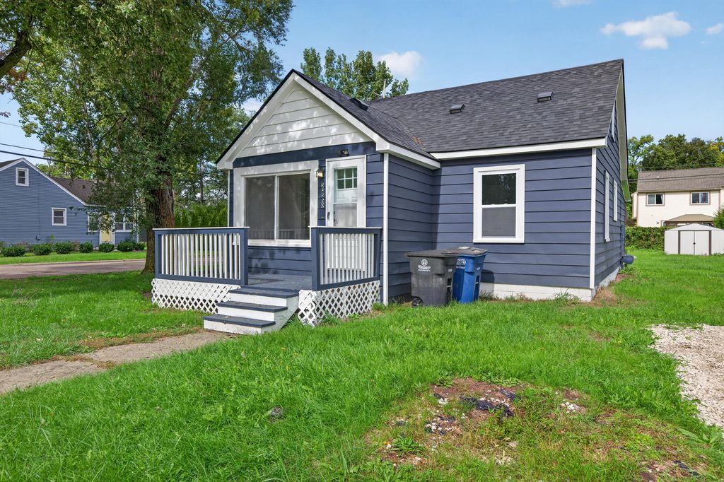 33550 Beechwood Street, Westland city