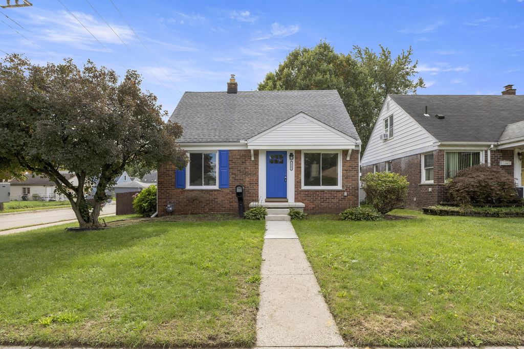 24601 Carlysle Street, Dearborn