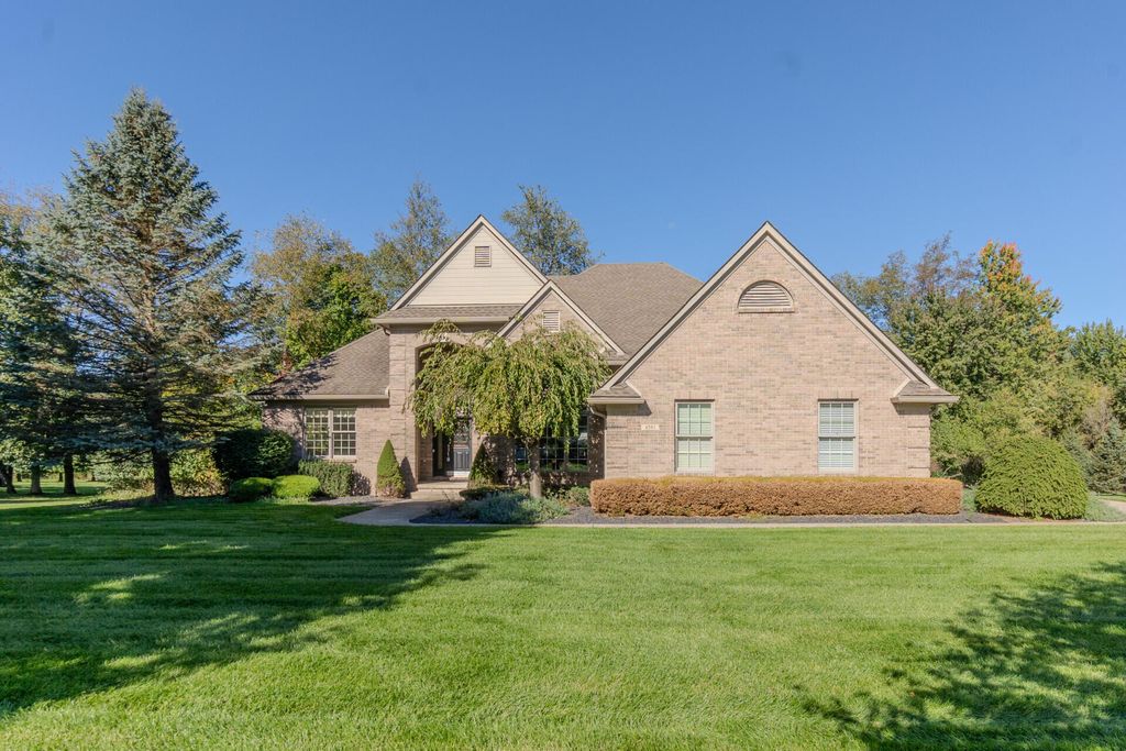 4581 Old Oak Court, Plymouth