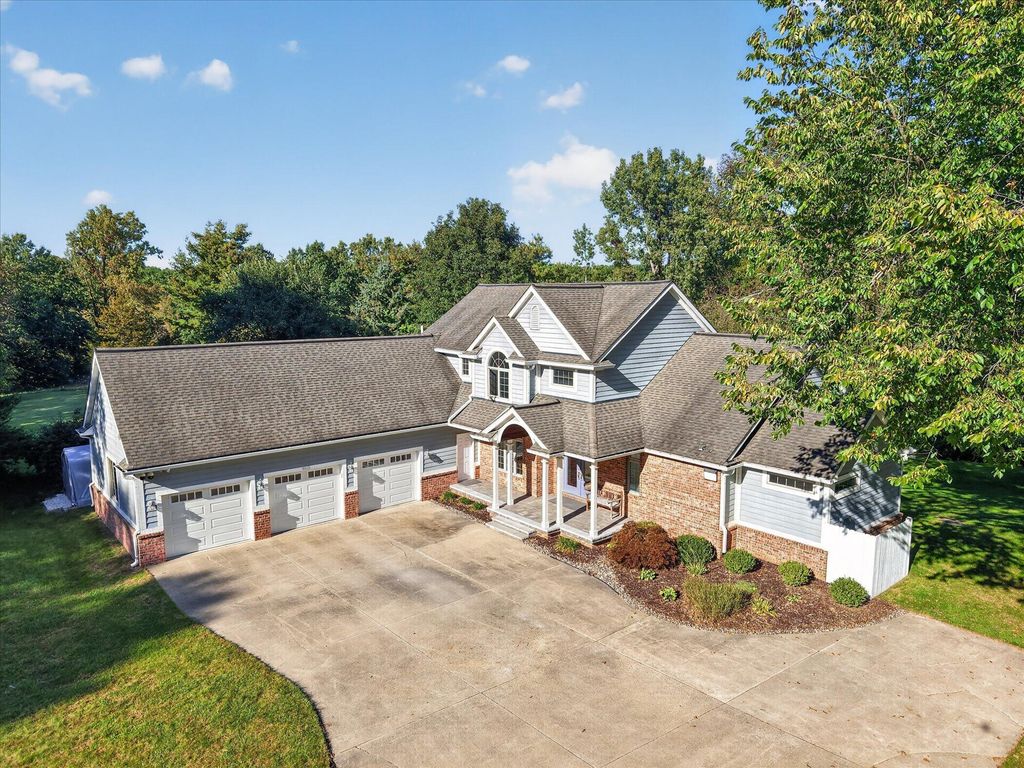 8115 Stonehedge Road, Gregory