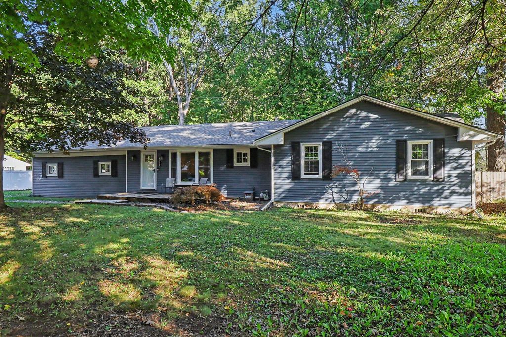20752 Newman Drive, Brownstown