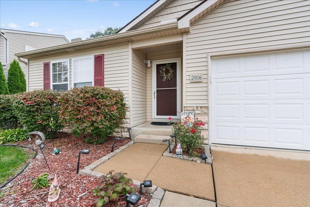 2806 Kalkaska River Drive, Fowlerville