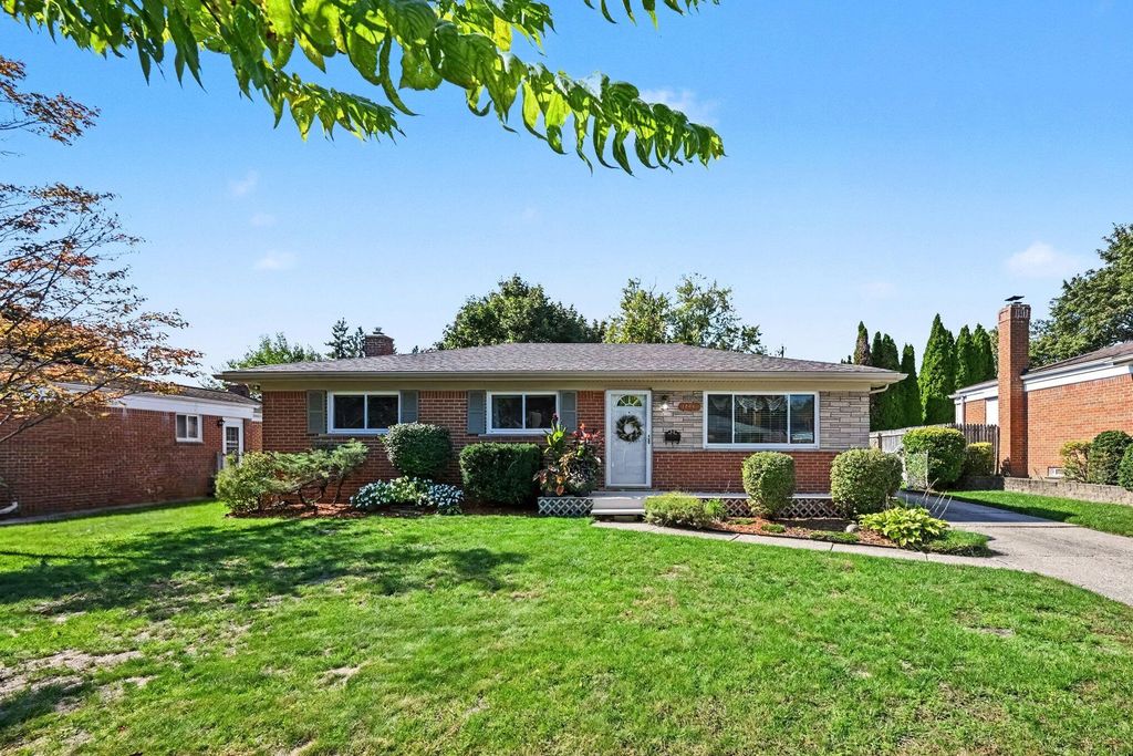 14441 Arden Street, Livonia city