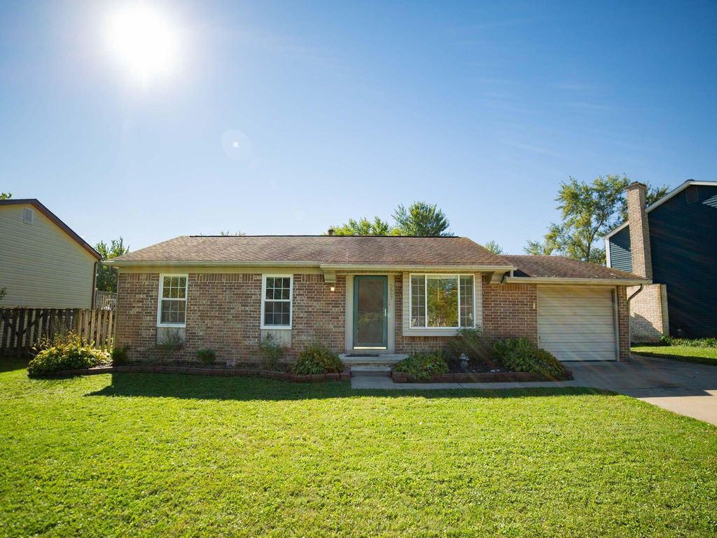 5667 Sunset Trail, Ypsilanti