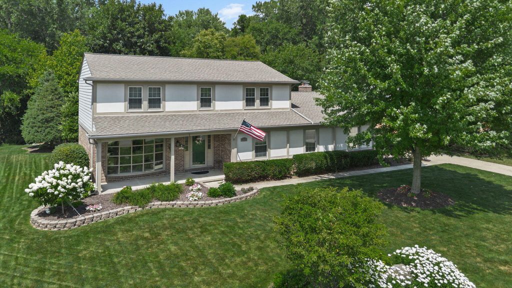 33054 Oak Hollow Street, Farmington Hills city