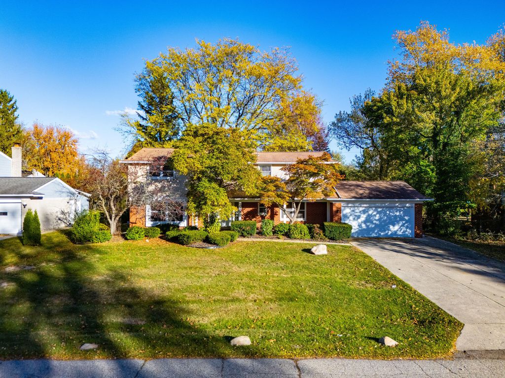 6843 Leslee Crest Drive, West Bloomfield charter township