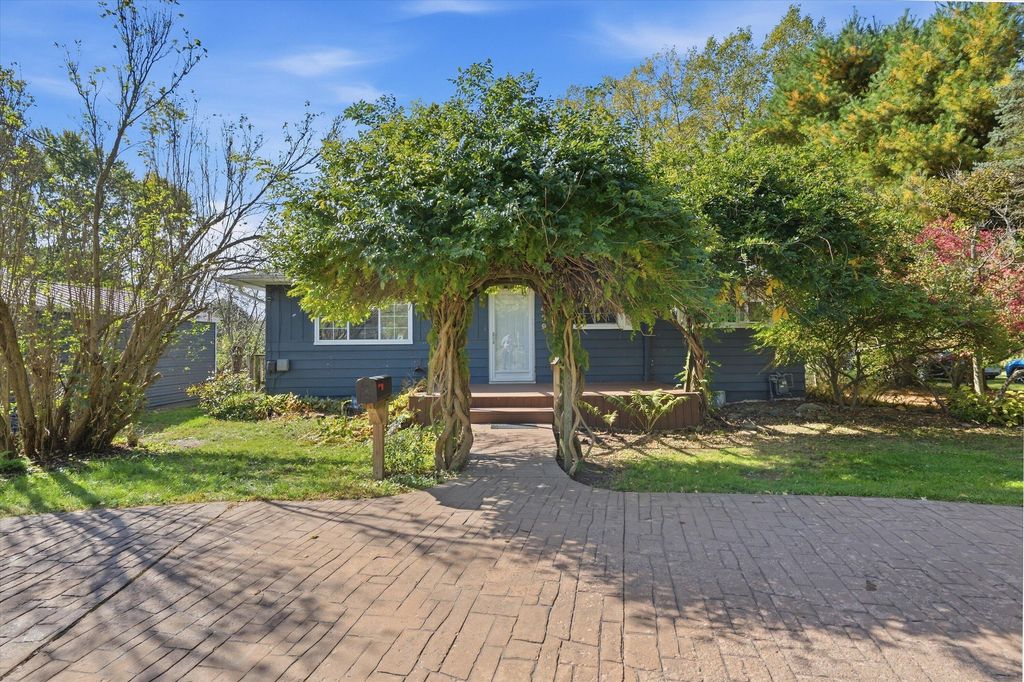 8499 Huron River Drive, Dexter township