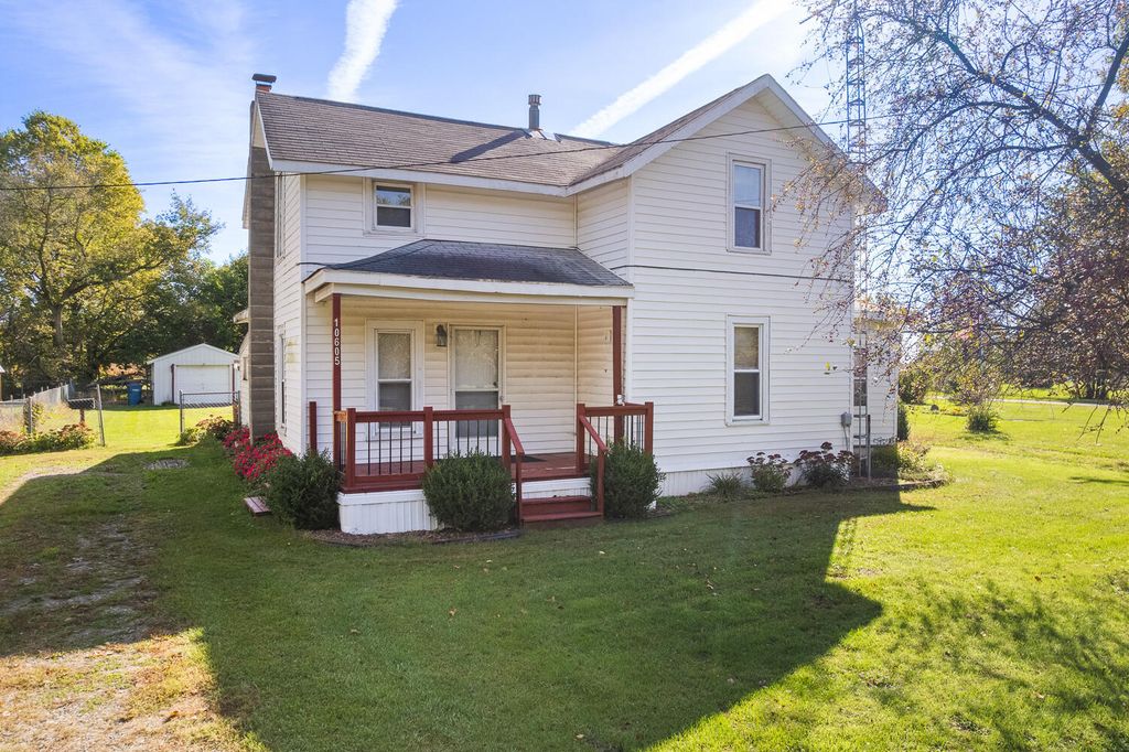 10605 Hickory Street, Morenci