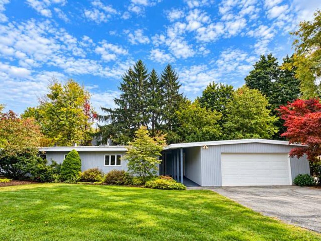 4 Heatheridge Street, Ann Arbor city