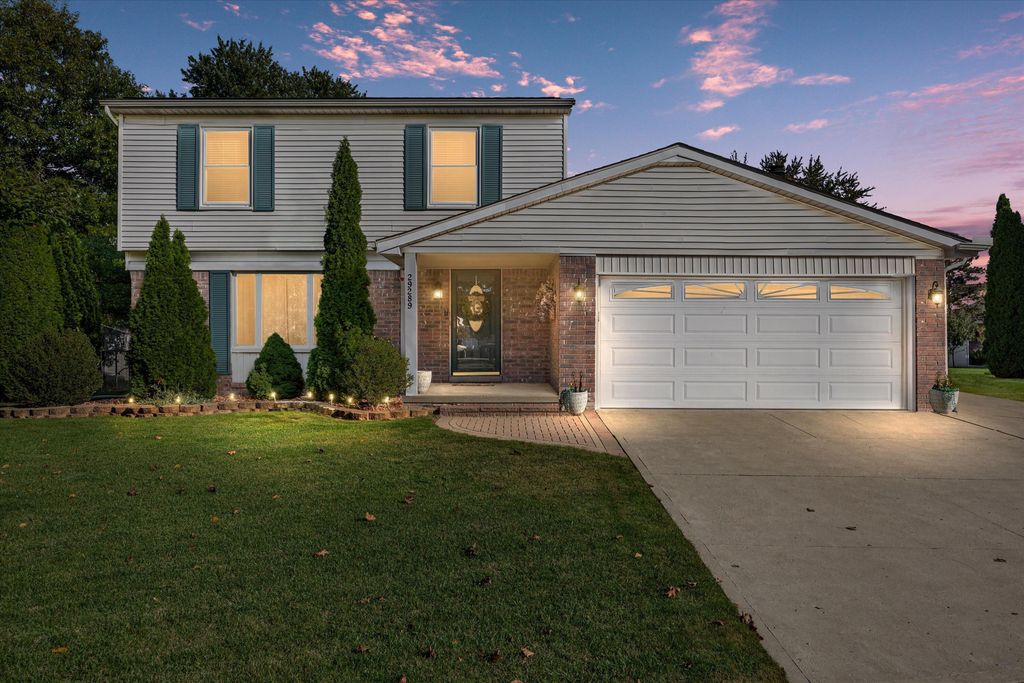 29289 Perth Street, Livonia