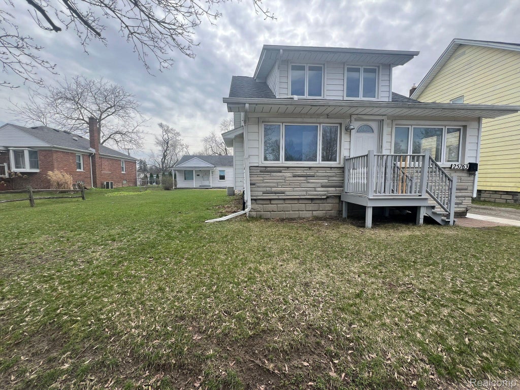 25763 Gibraltar Rd, Flat Rock city