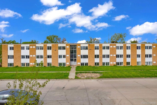 18250 Weaver St, Detroit city