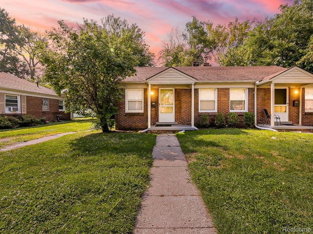 2027 & 2035 Princeton Road, Berkley city