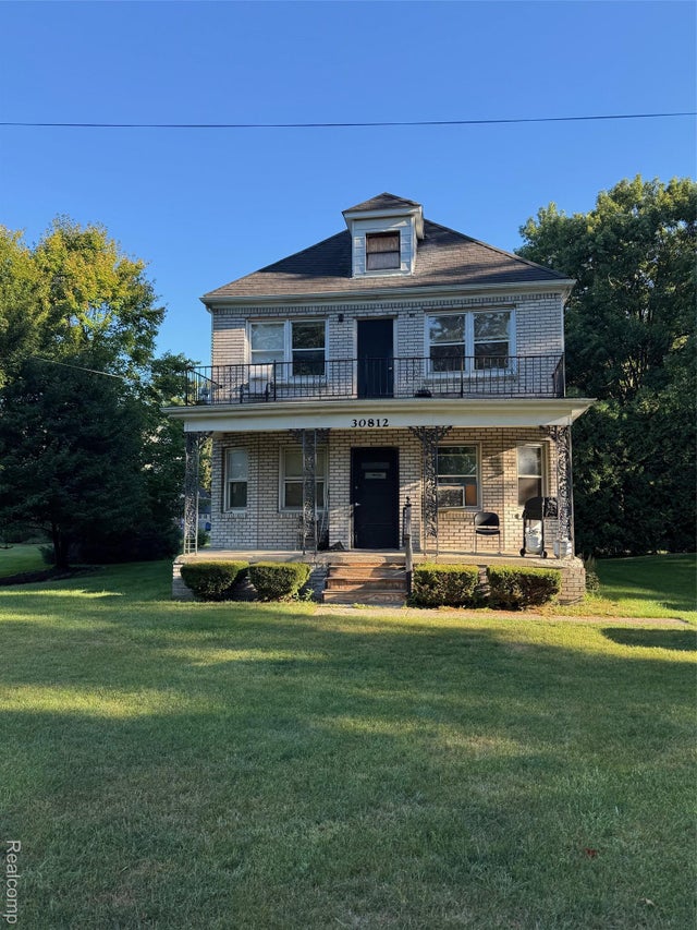 30812 Fink Avenue, Farmington city