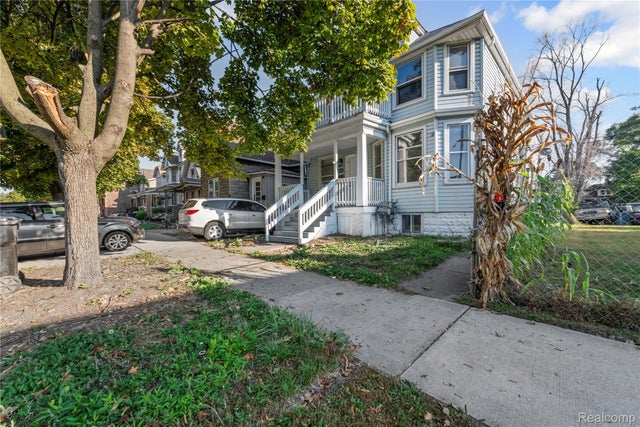3462 Gilbert, Detroit city