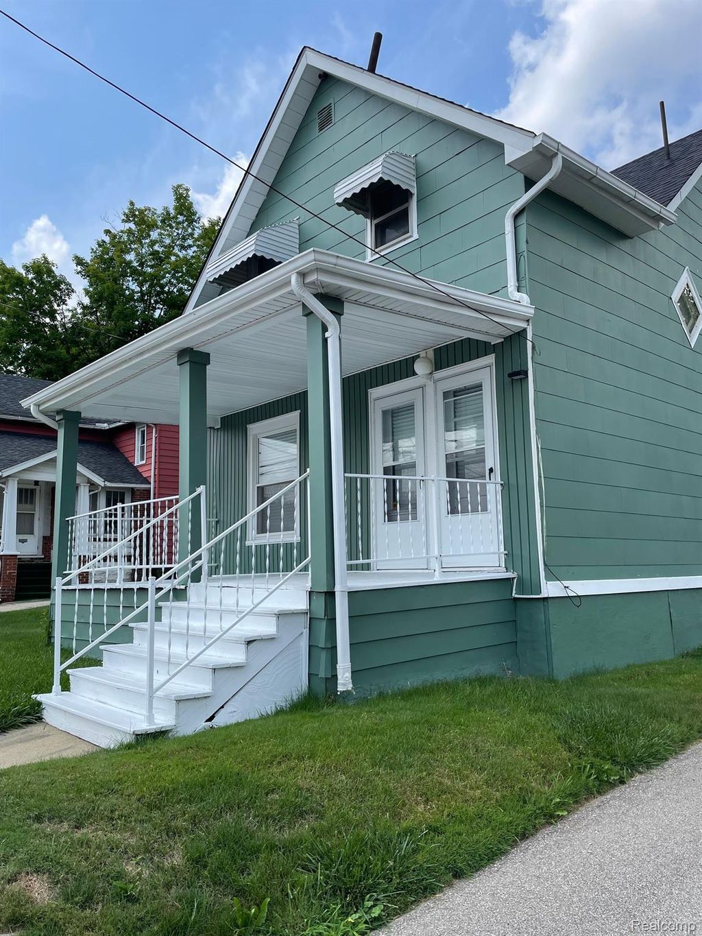 7562 Miller Road, Swartz Creek city