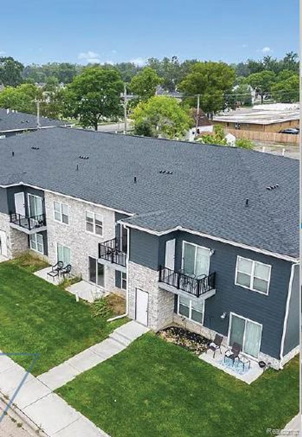 1241 E Woodward Heights Boulevard, Hazel Park