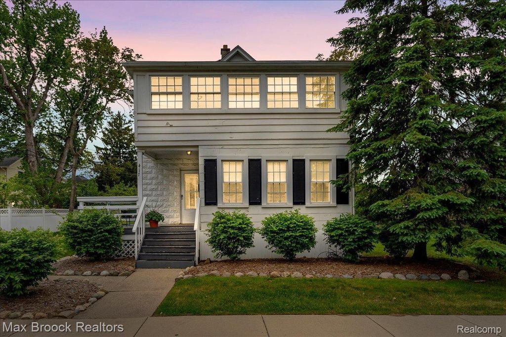 417 W Lincoln Ave, Royal Oak