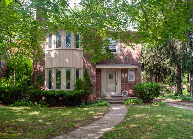 497 Neff Rd, Grosse Pointe city