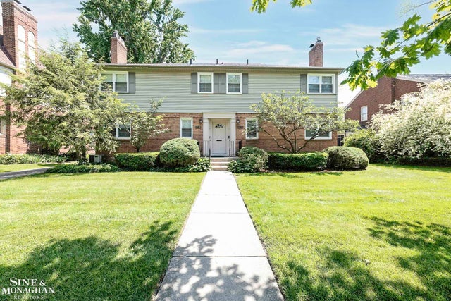 814 Harcourt Rd, Grosse Pointe Park city