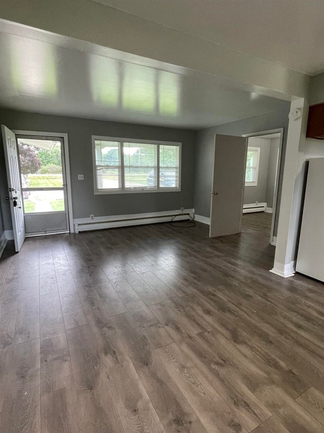 16350 Oakley Rd, Chesaning village