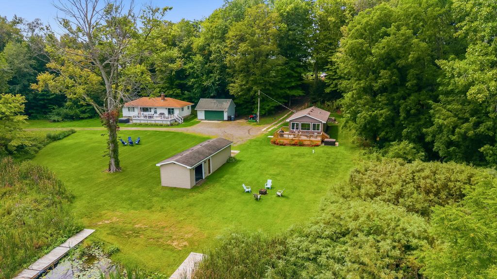 48781 /48873 Rush Lake Road, Hartford