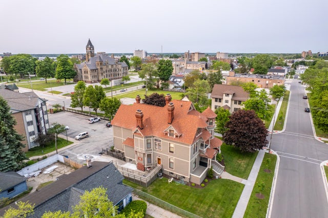 318 Houston Avenue, Muskegon city