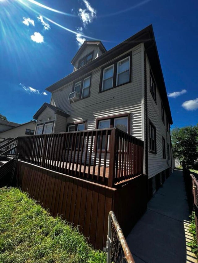 136 Batavia Street, River Rouge city