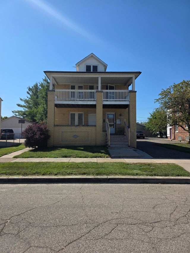 1665 Pagel Avenue, Lincoln Park city